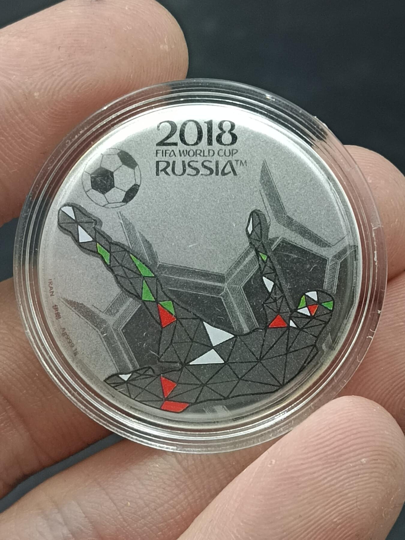 25期拍卖 A14 2018年世界杯纪念章（重1g）