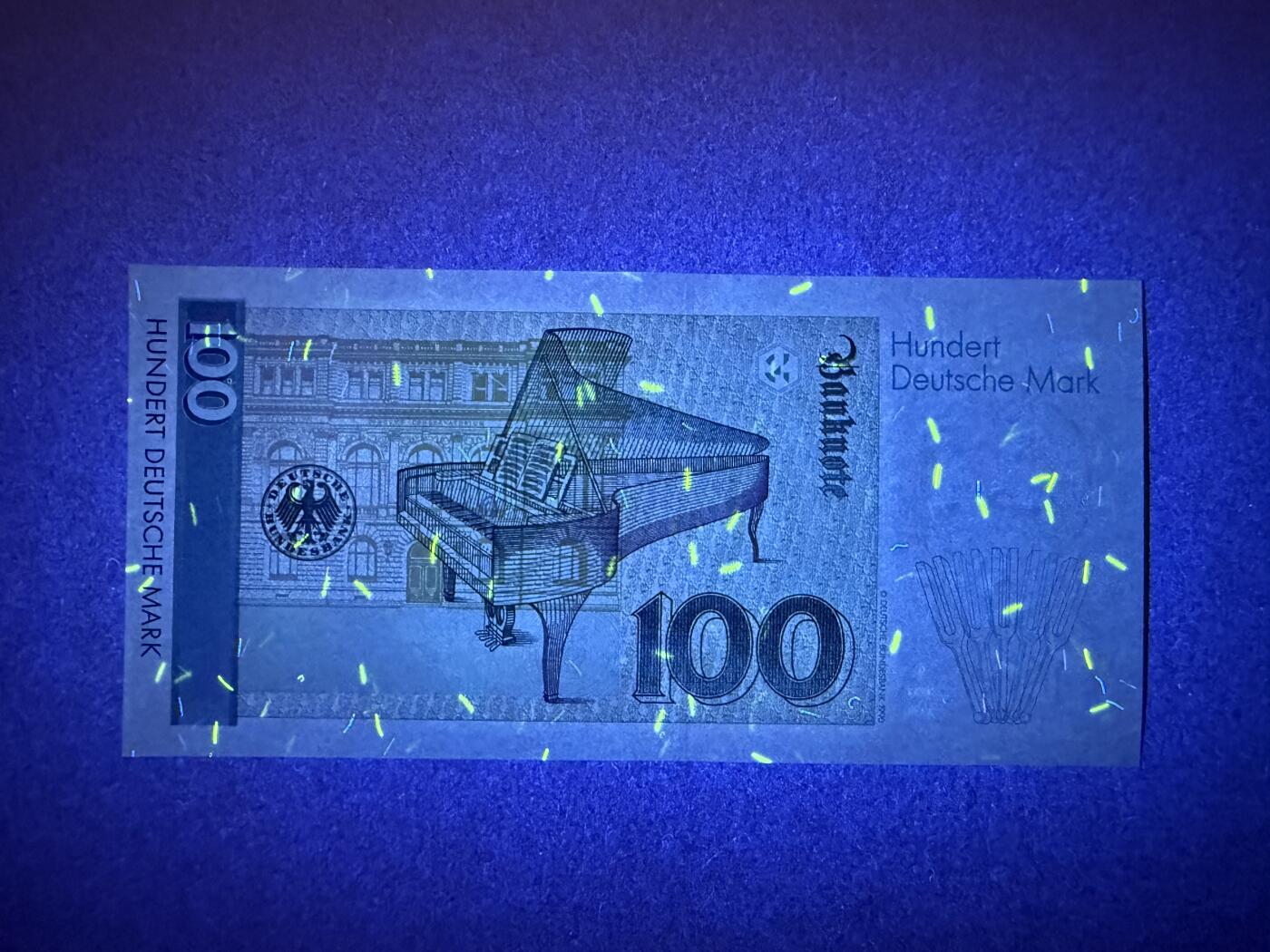 《张总收藏》184期-外币百拍春节前收官 德国100马克 UNC 1989年克拉拉 无4