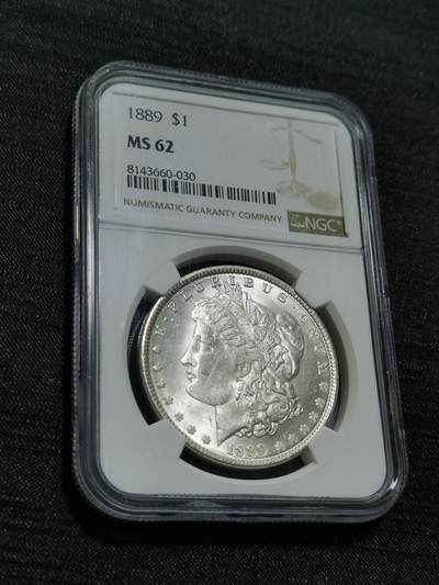 臻藏泉阁国内外钱币 - NGC MS62 1889美国摩根一美元银币