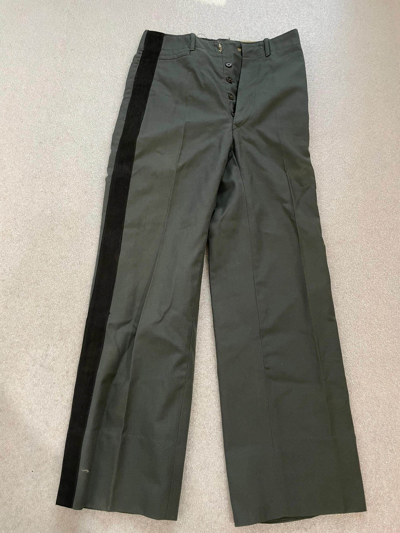 RimeNova韵星2025军品类春季拍卖会-- RimeNova 2025 Spring Militaria Sale 民国韩上校陆军常服一套，带略章与陆军大学证章