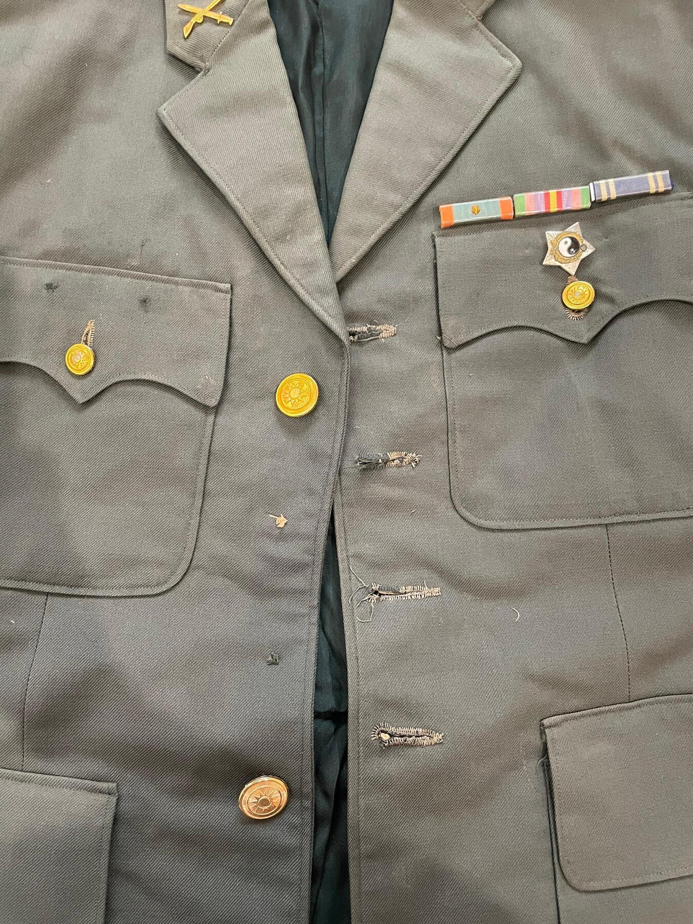 RimeNova韵星2025军品类春季拍卖会-- RimeNova 2025 Spring Militaria Sale 民国韩上校陆军常服一套，带略章与陆军大学证章