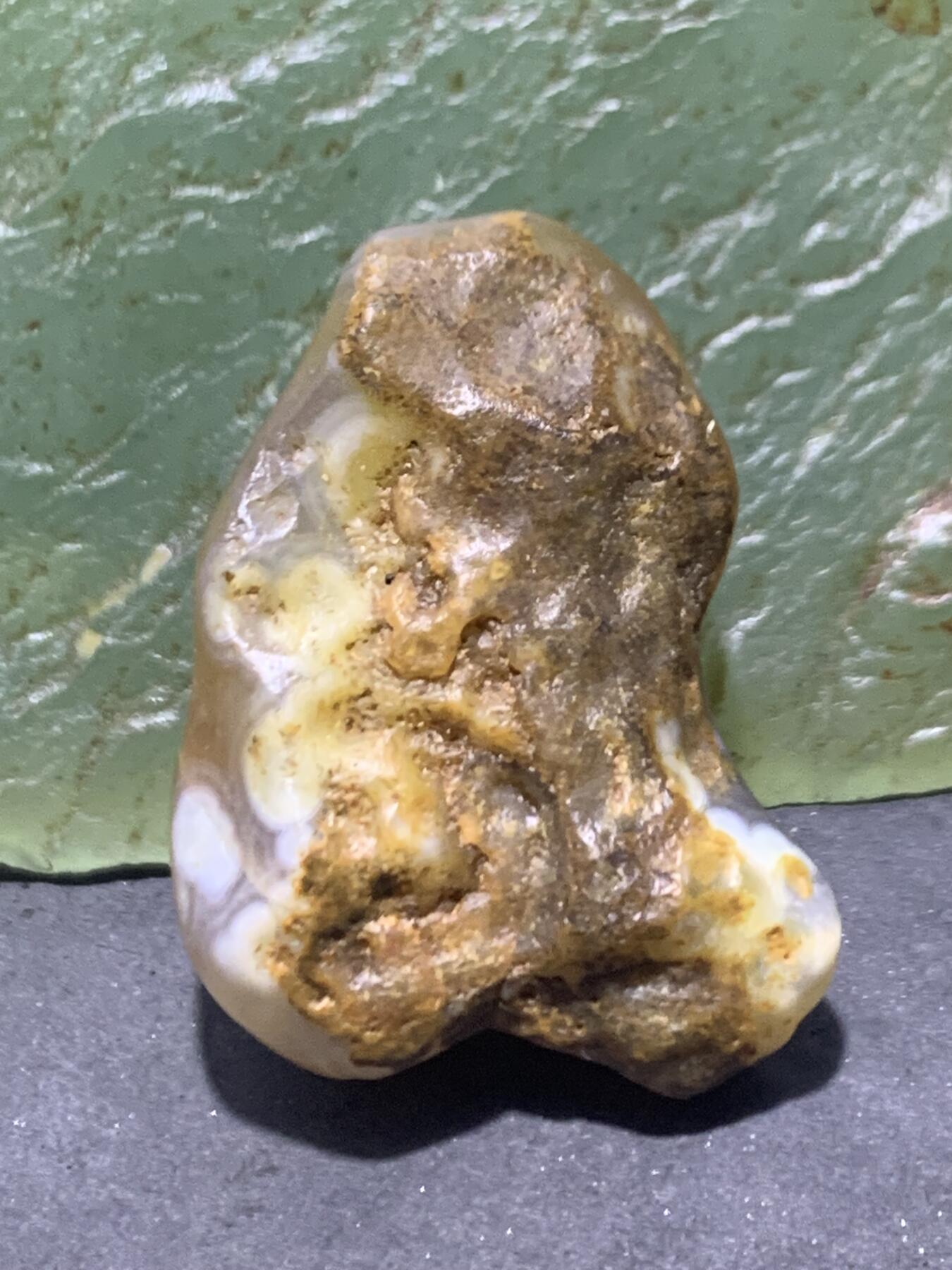 精美天然戈壁阿拉善原皮天眼纹玛瑙原石一颗