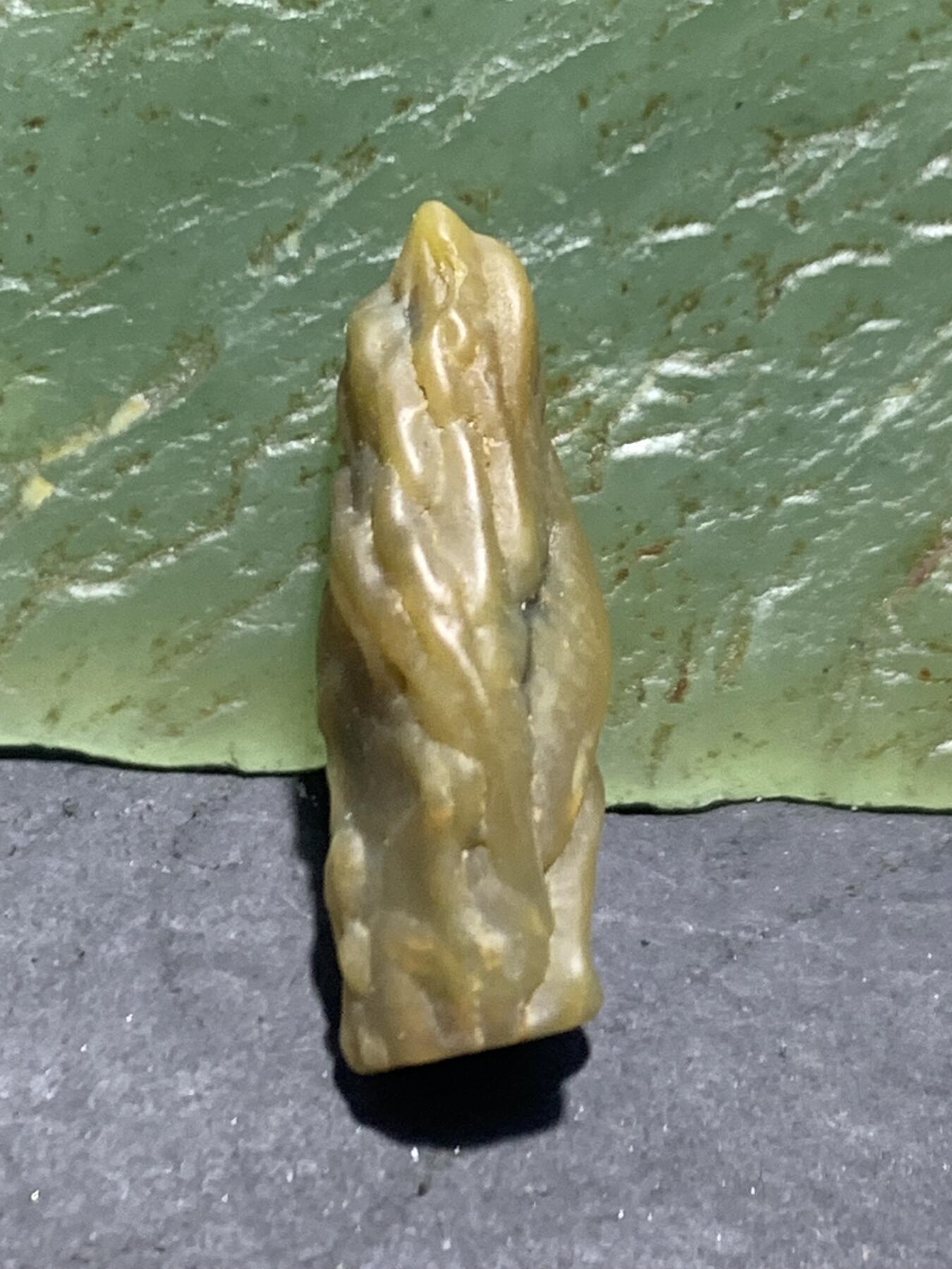 精美高玉化阿拉善立体筋脉石玛瑙原石一颗
