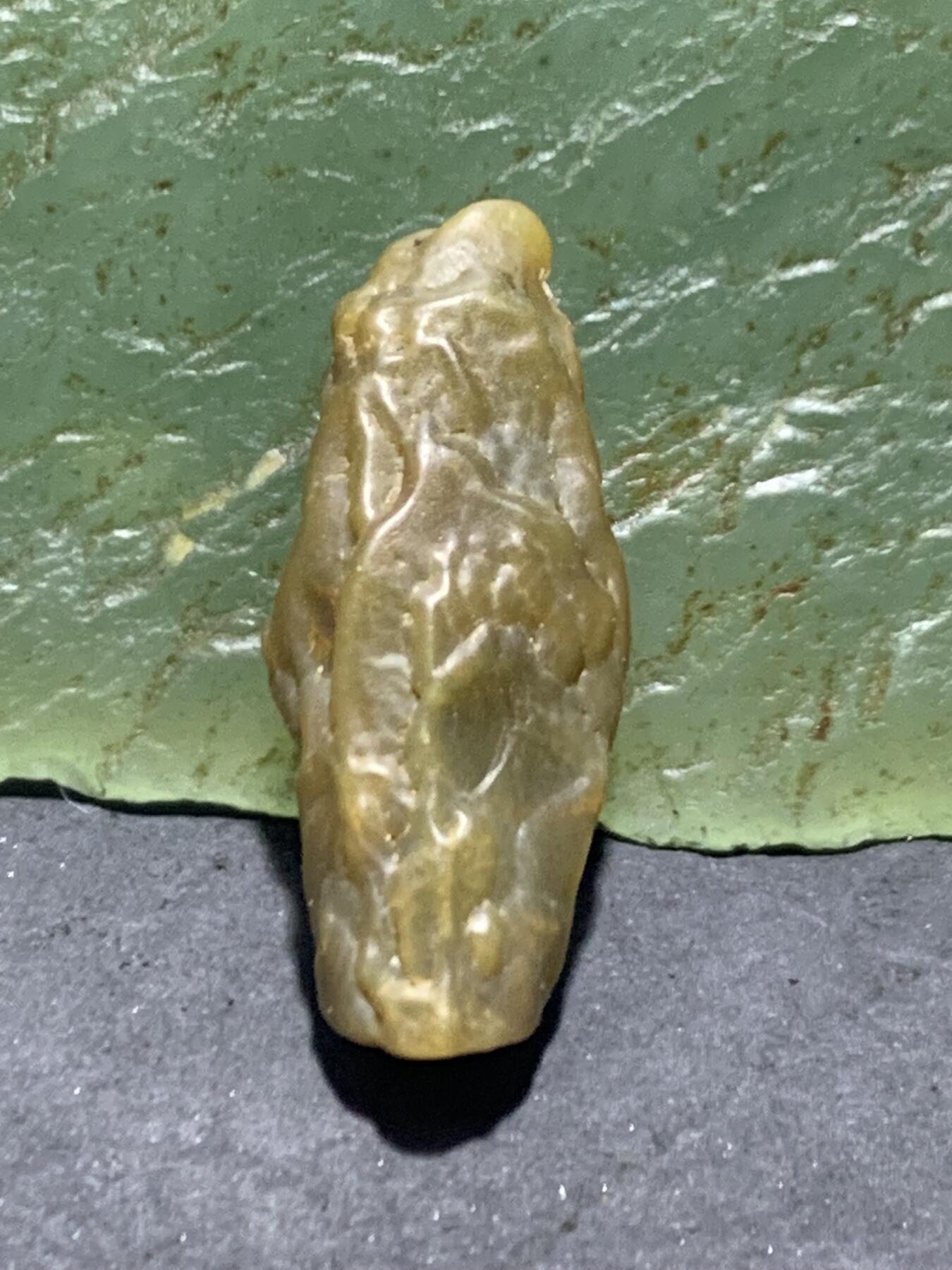 精美高玉化阿拉善立体筋脉石玛瑙原石一颗