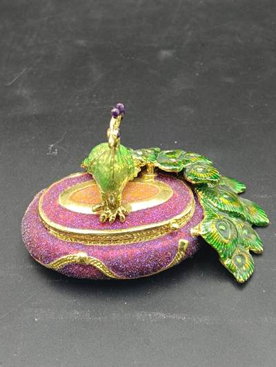 28期拍卖 - 80年代金属珐琅孔雀胭脂盒