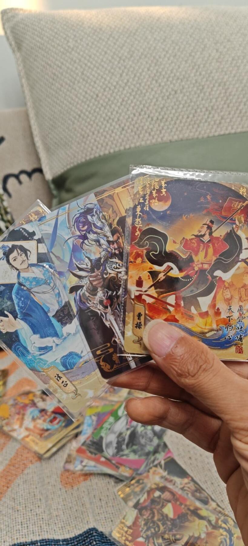 秋原瞳小店第7期（为了卡友节省，以后发都是普快.需要顺丰私聊，这次也送卡游各种卡位，祝大家新年快乐） 卡游三国流芳传韵9-1