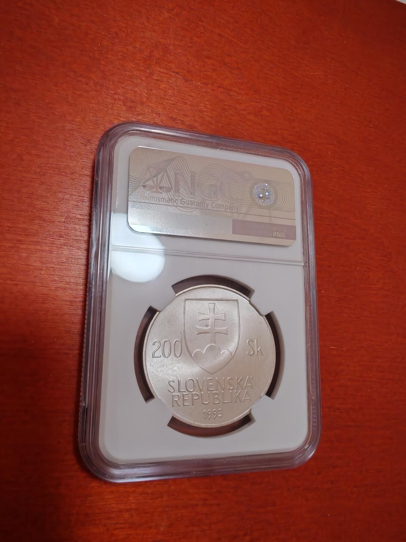 长老汇龙年精选第四十六场拍卖 1993斯洛伐克扬·科尔 200克朗银币，NGC MS64分，唯一亚军分，更高1枚