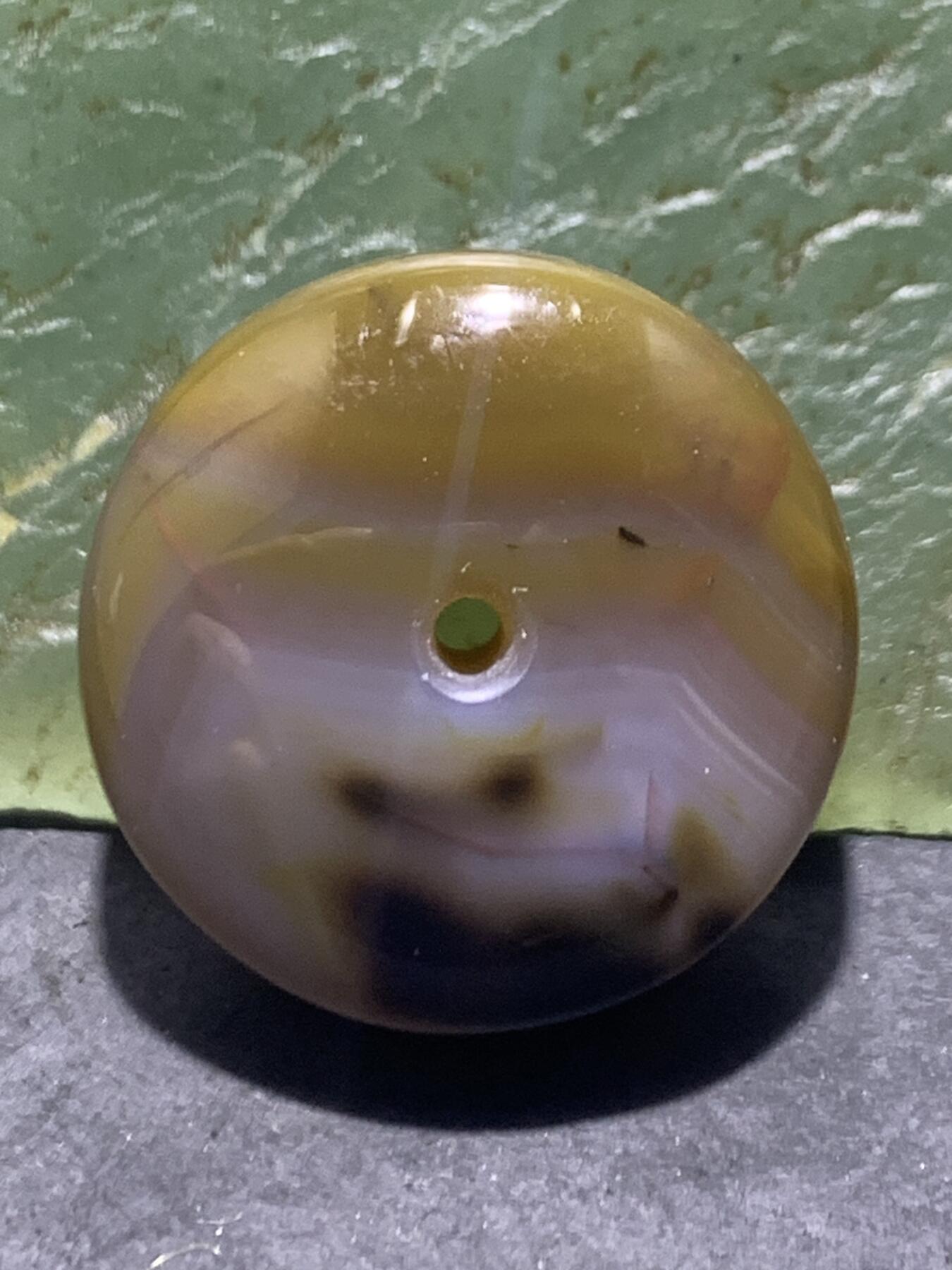 精美高玉化巴西玛瑙平安扣一个，