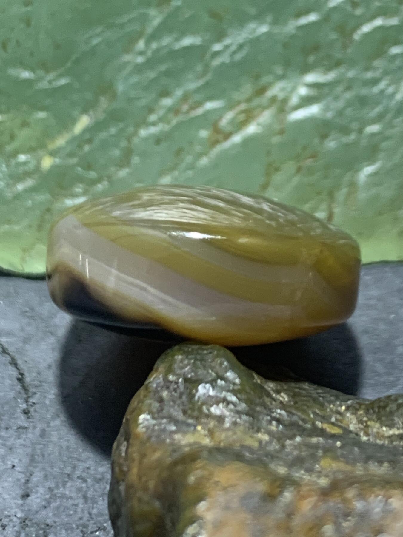 精美高玉化巴西玛瑙平安扣一个，