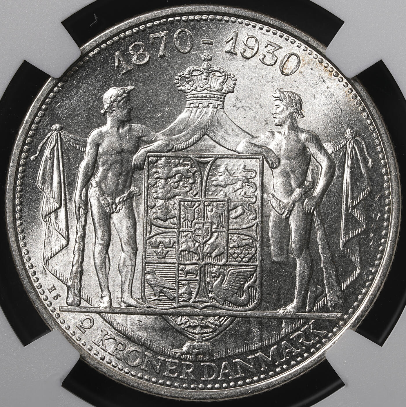 修遠堂世界钱币第五十六期 全场包邮 蛇年首拍 NGC MS65 1930年丹麦国王60大寿纪念2克朗银币 强转光