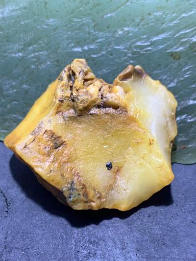 放福利！精美天然地表风化纹金丝玉籽料原石一块！ - 放福利！精美天然地表风化纹金丝玉籽料原石一块！