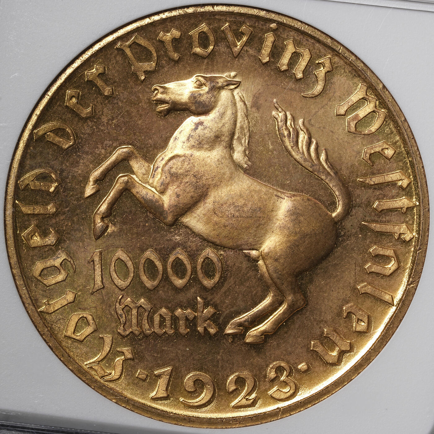 修遠堂世界钱币第五十六期 全场包邮 蛇年首拍 NGC MS64 1923年德国紧急时期威斯特法伦1万马克铜鎏金大马币
