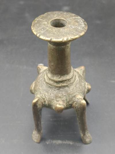 29期拍卖 - 新疆少数民族地区铜香插