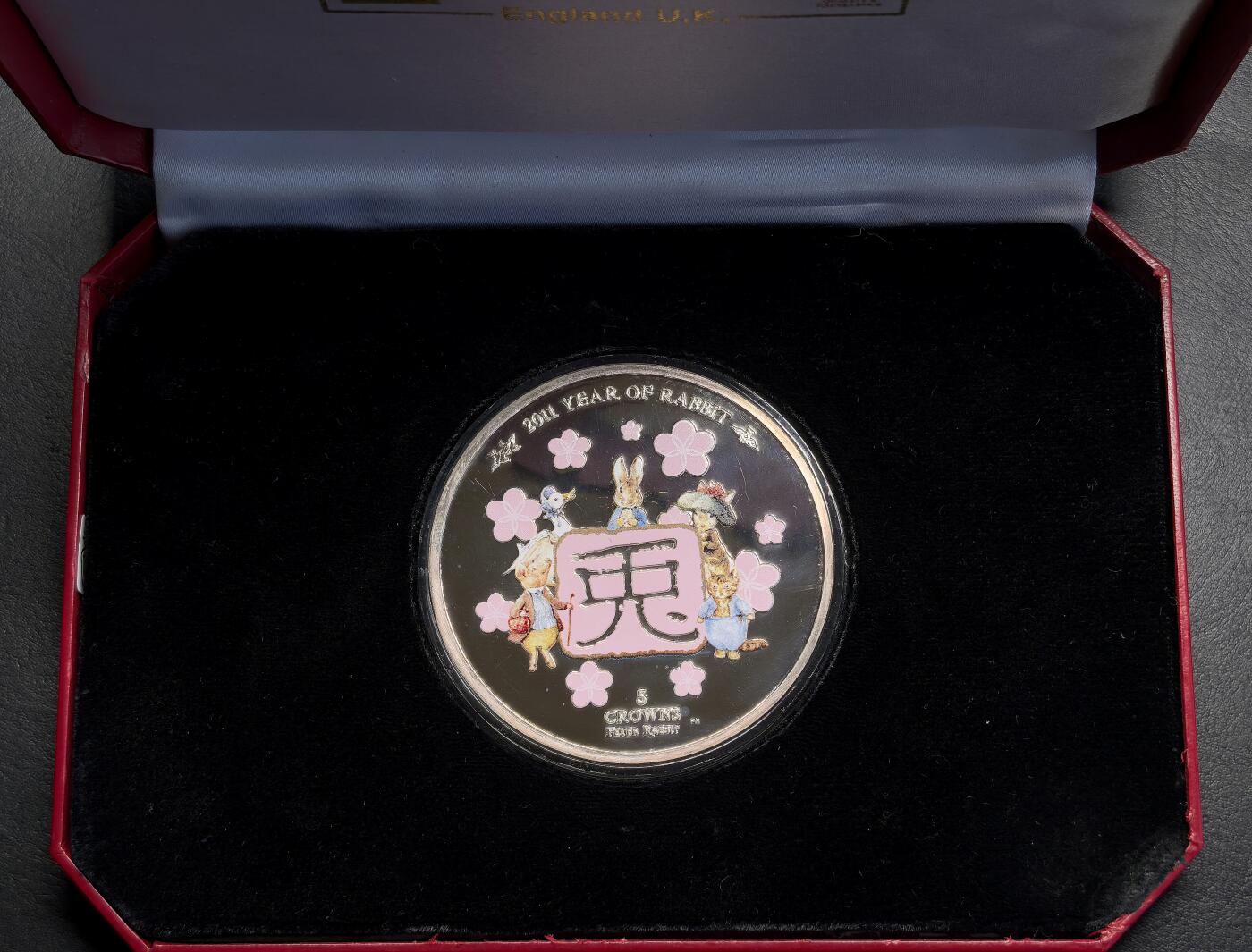 迎新专场，年货大集！凡希社世界钱币微拍第二百九十六期 2011马恩岛兔年5克朗彩银币好品带原盒