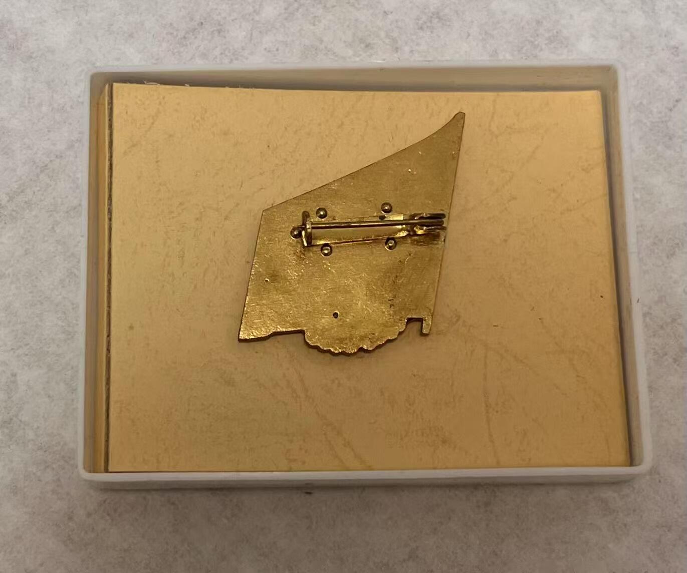 RimeNova韵星2025军品类春季拍卖会-- RimeNova 2025 Spring Militaria Sale 民主德国统一社会党（SED）第九届党代表大会证章带盒