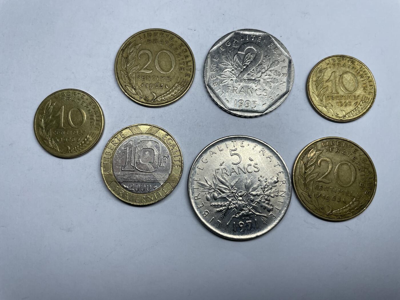 每日一拍，2025年集古藏今外币拍卖第一期-第9场—（总第199拍），可以寄存60天，满160元包邮，年底快递停运，节后安排发货。 法国各面值7枚
