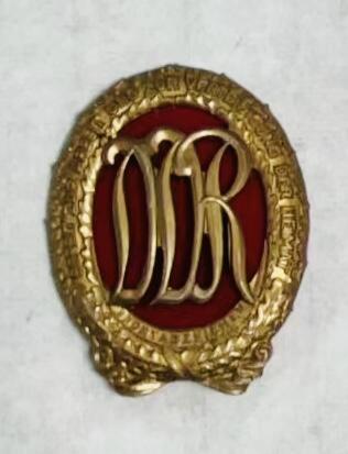 RimeNova韵星2025军品类春季拍卖会-- RimeNova 2025 Spring Militaria Sale 民主德国金级体育体能章 极早期版本