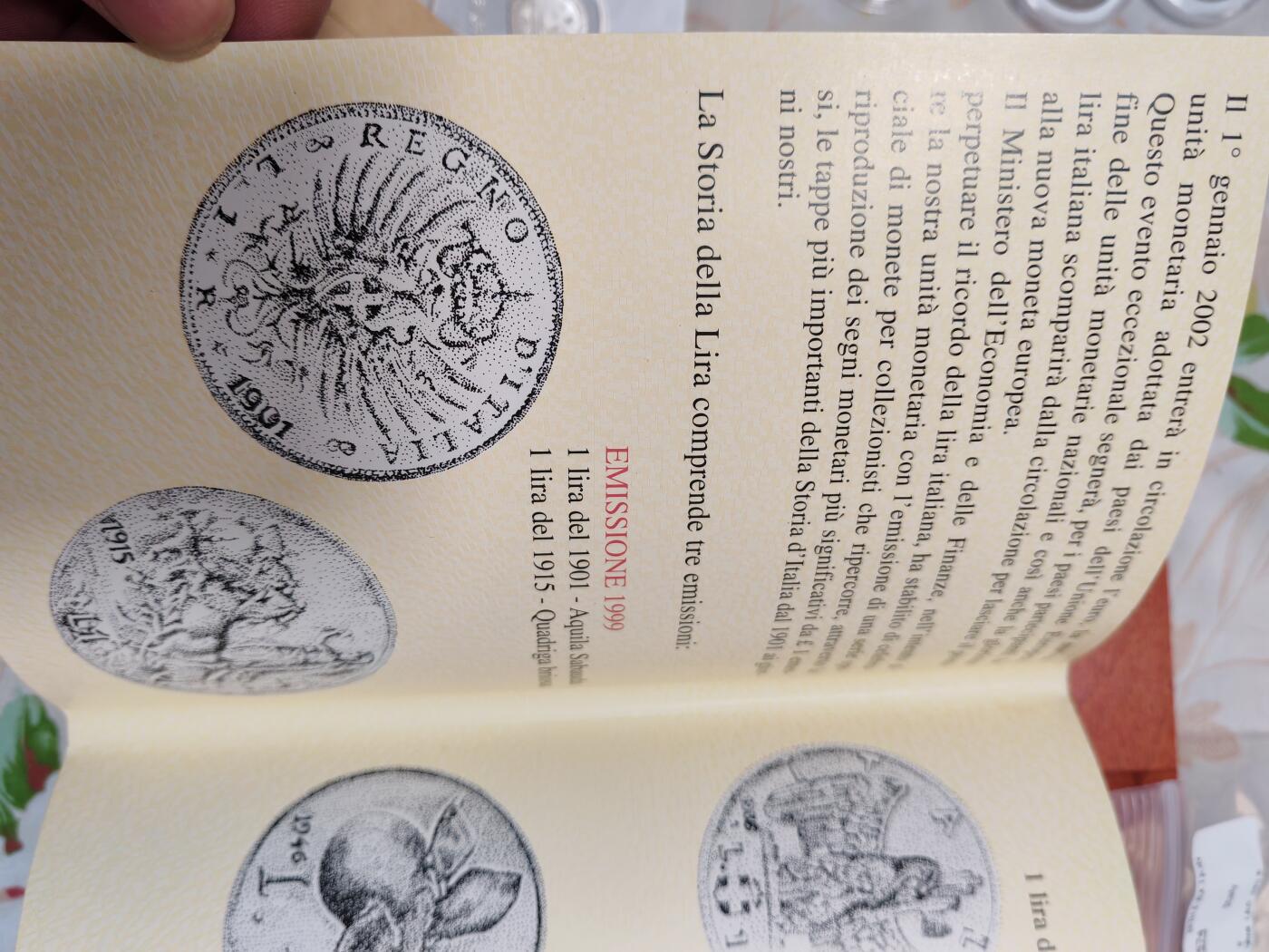 长老汇龙年精选第五十场拍卖 2001意大利最后的里拉银币两枚，原盒证
