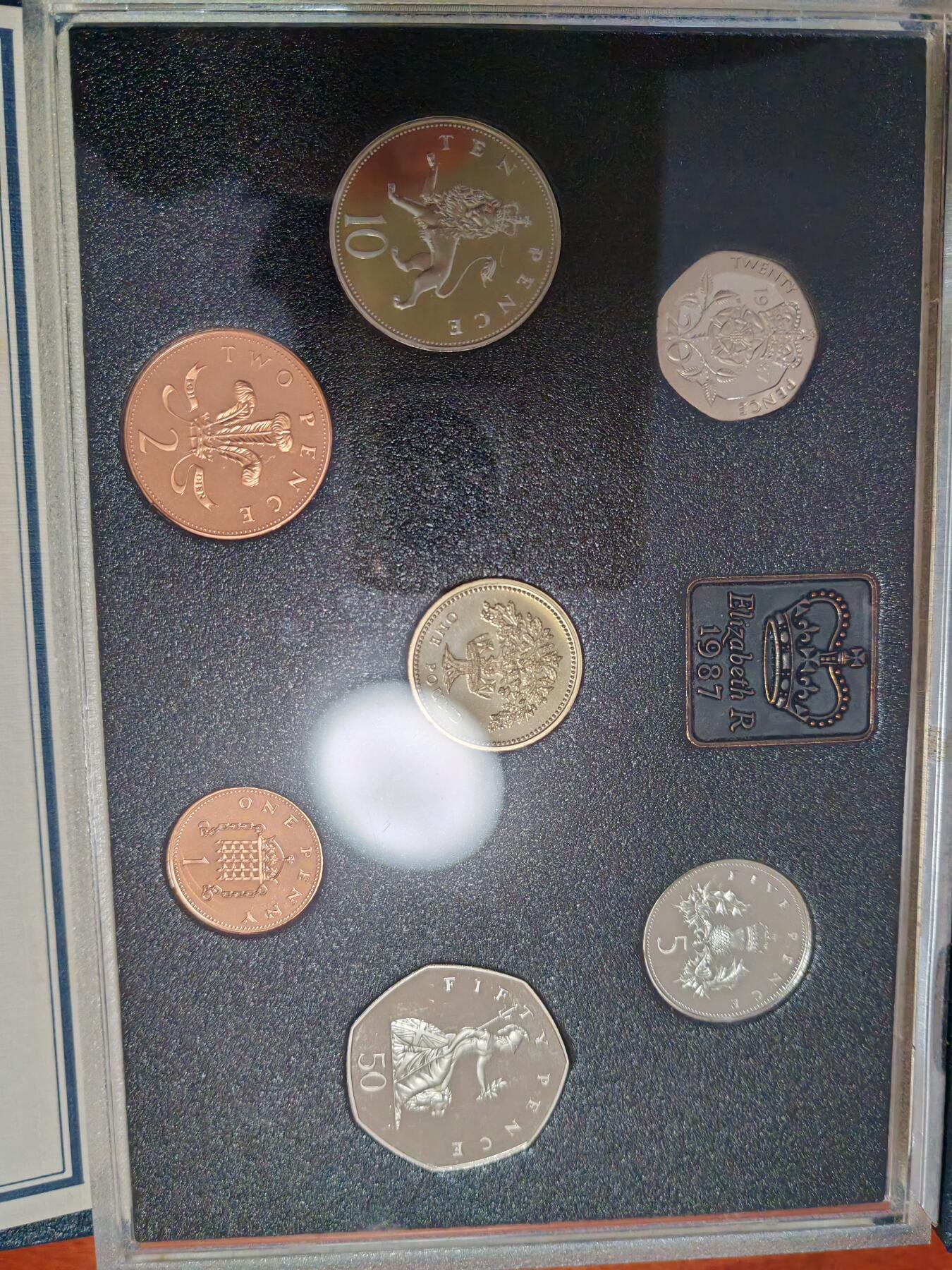 长老汇龙年精选第五十场拍卖 1987英国精制币7枚套，盒证全