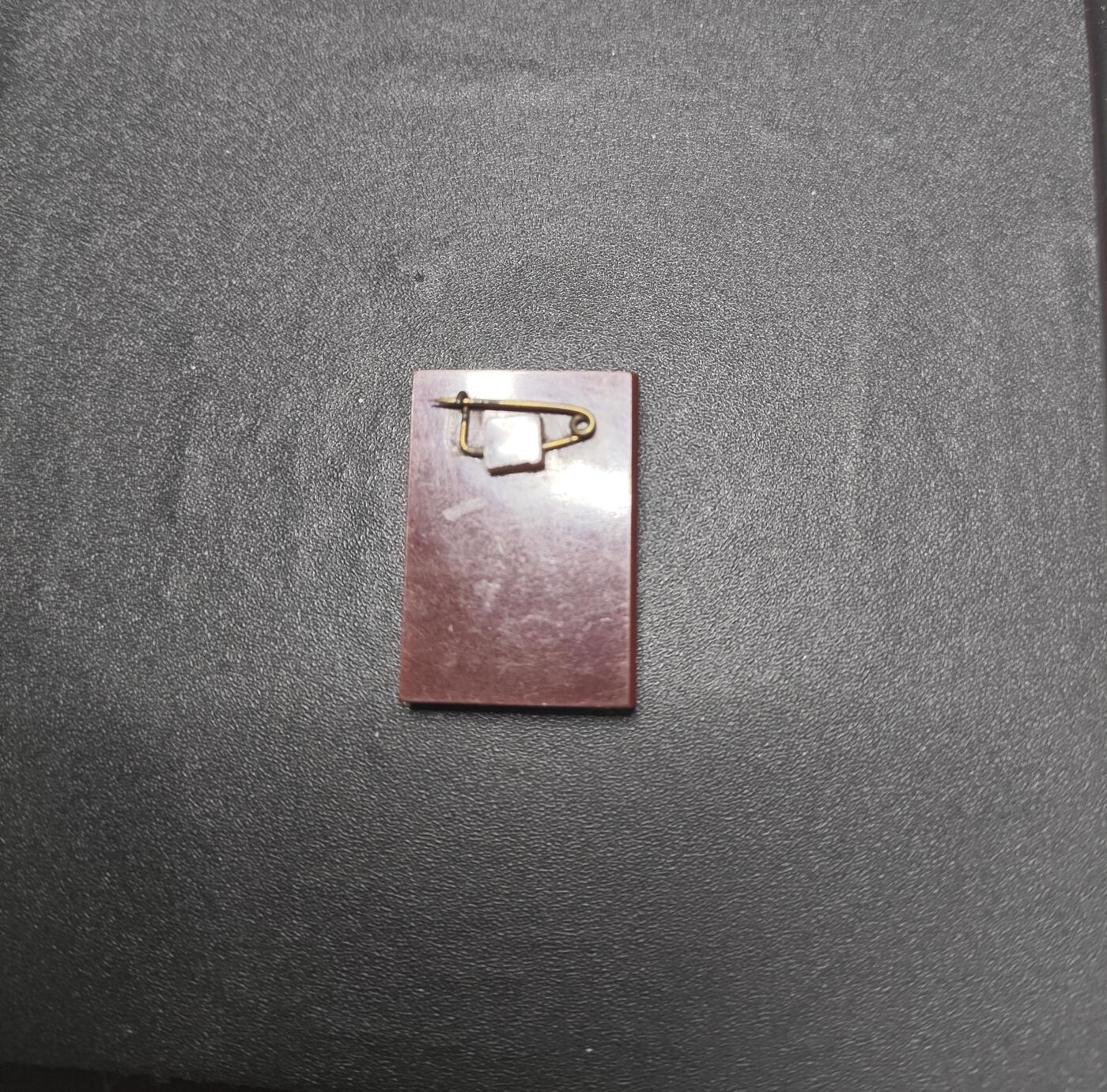 新时代收藏徽章红藏拍卖(第九场) 少见 毛选像章 手工制成 毛主席像晶莹剔透很漂亮 可以搭配毛选收藏