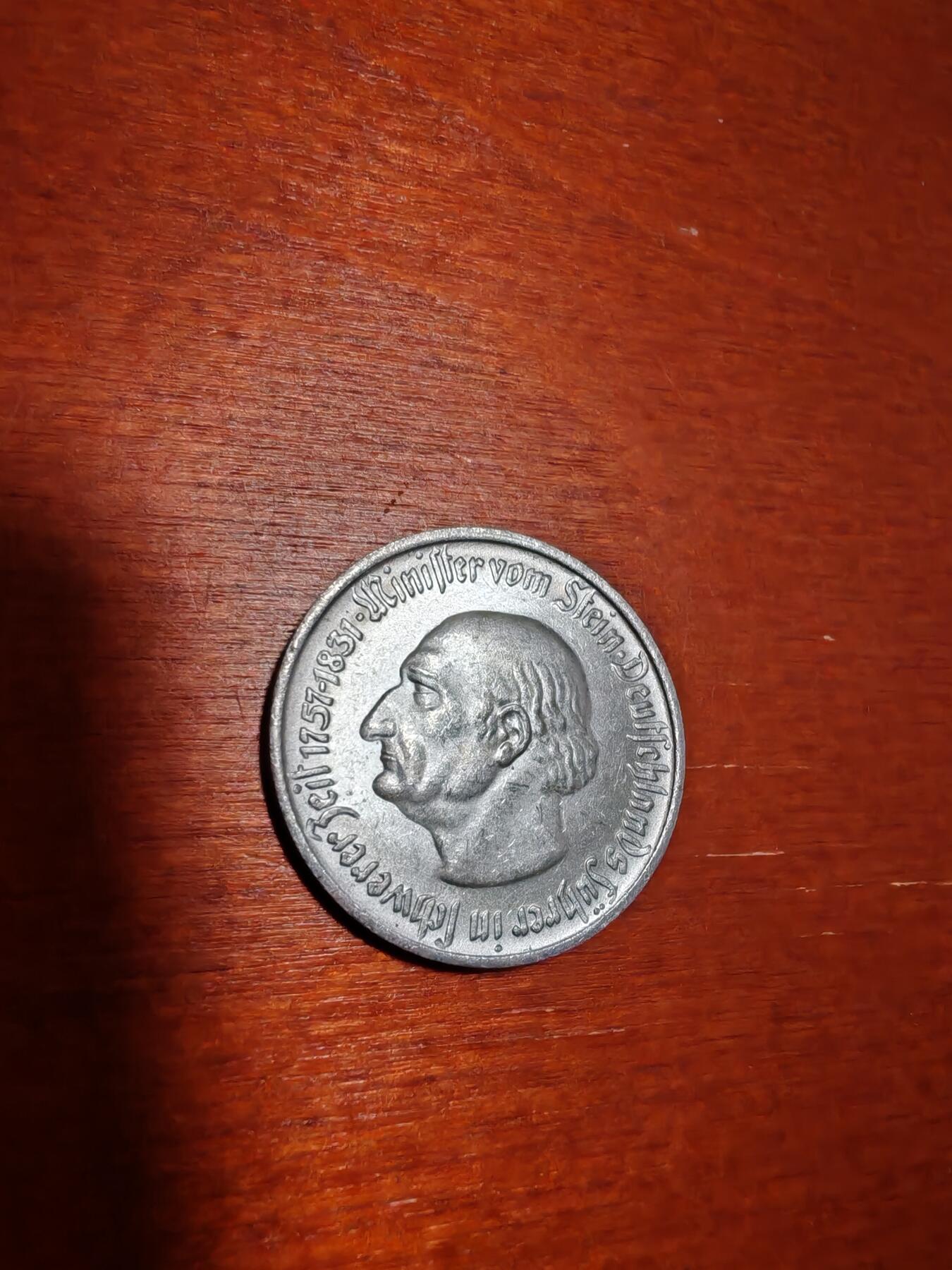 长老汇蛇年精选第一场拍卖 1923德紧威斯特法兰斯坦伯爵马币25万马克铝币