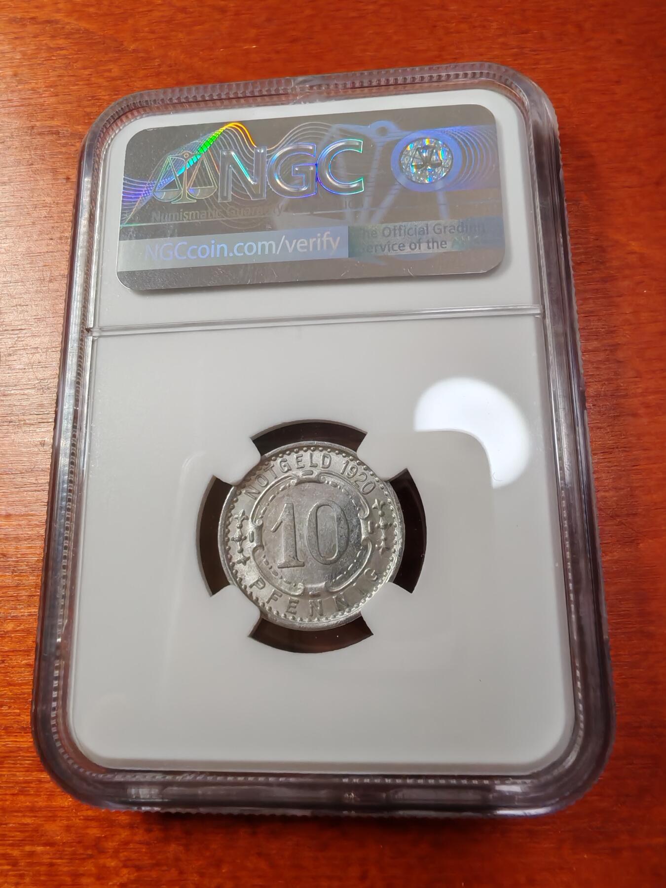 长老汇蛇年精选第一场拍卖 1920德紧伦内普10芬尼铝币，NGC MS63，亚军分，更高1枚