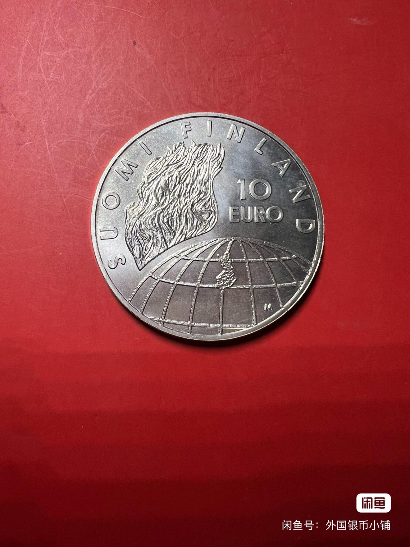 芬兰2002年赫尔辛基奥运会50周年10欧元纪念大银币，全新美品，状态极佳，（普制较少），喜欢请点击右下角我想要购买，二手商品售出不退换，请见谅！