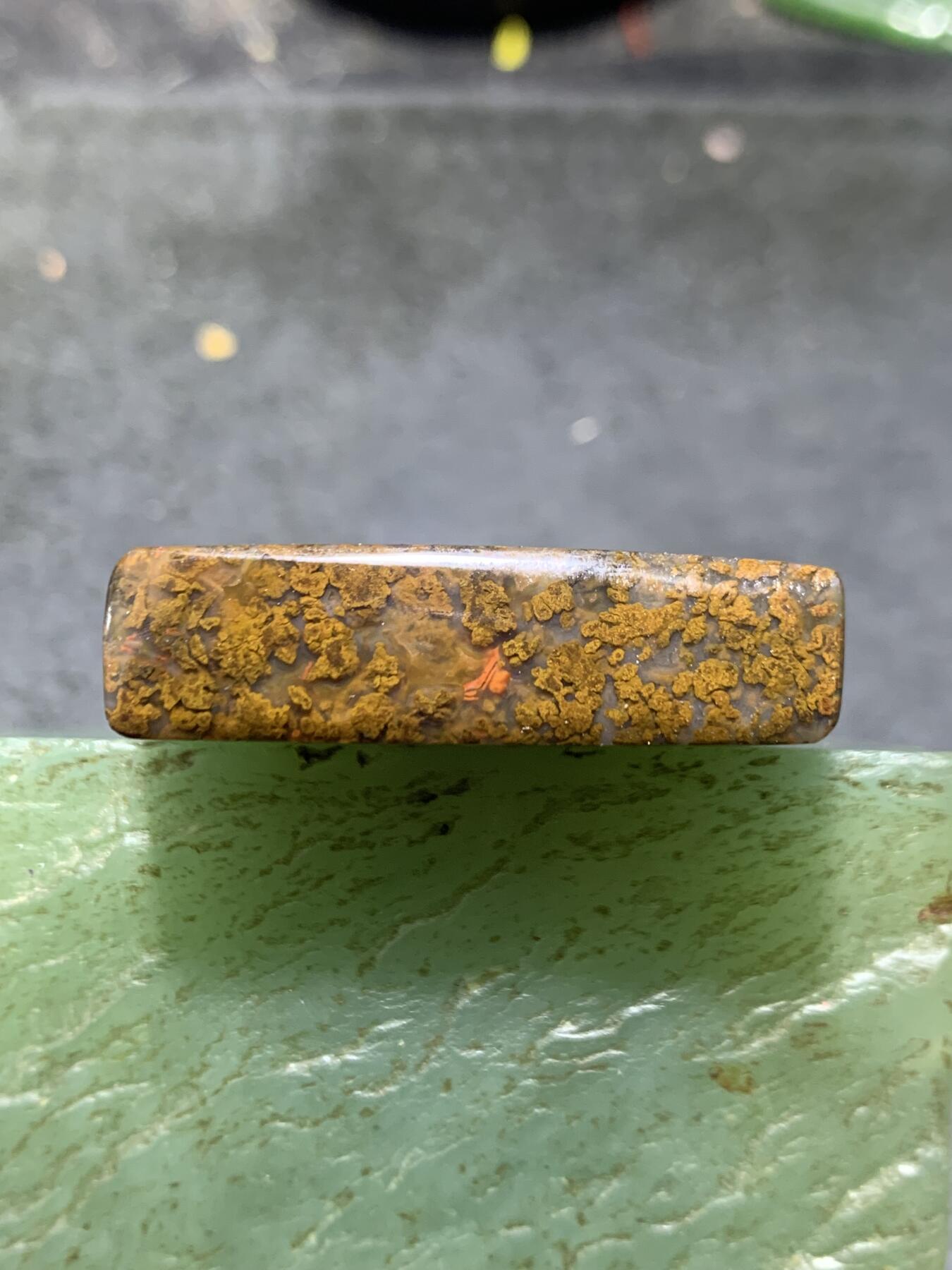 精美黄金草花纹战国红玛瑙手工雕刻水浒传吊坠（挂件，把件）一个