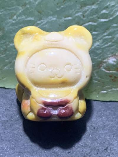 精美戈壁彩玉雕刻小猫珠子（吊坠)一个！ - 精美戈壁彩玉雕刻小猫珠子（吊坠)一个！