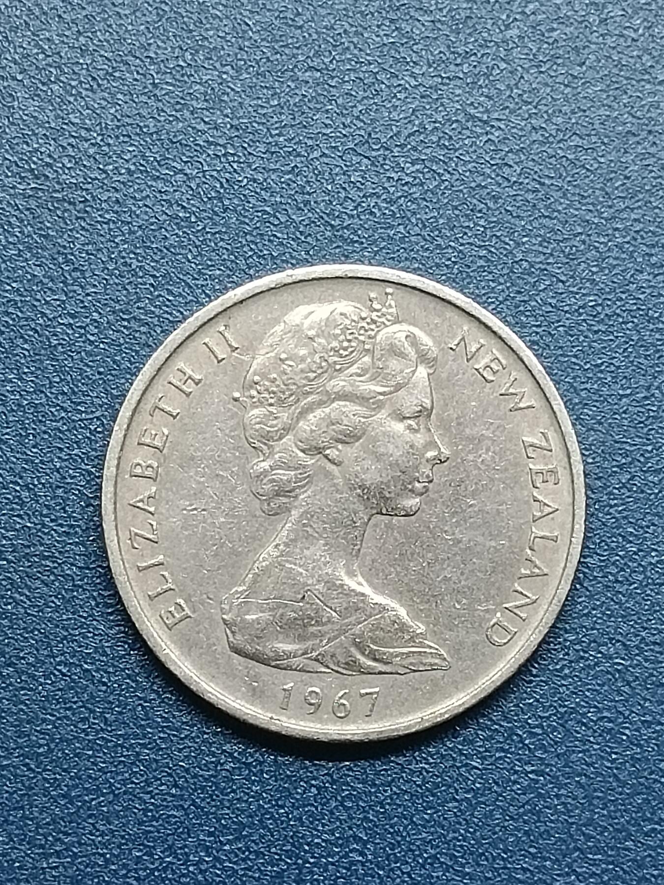 吉祥压岁钱外国硬币第54场 英国女王1967