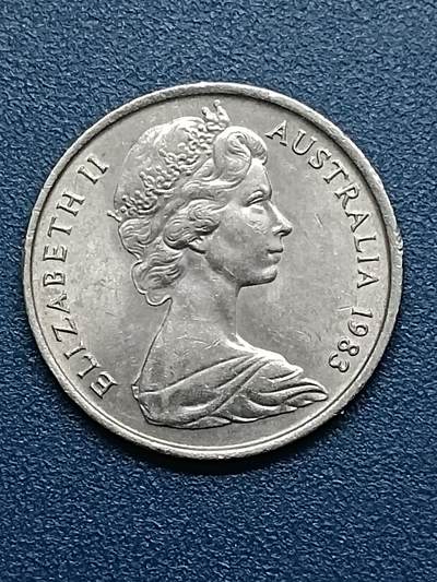 吉祥压岁钱外国硬币第54场 英国女王1983