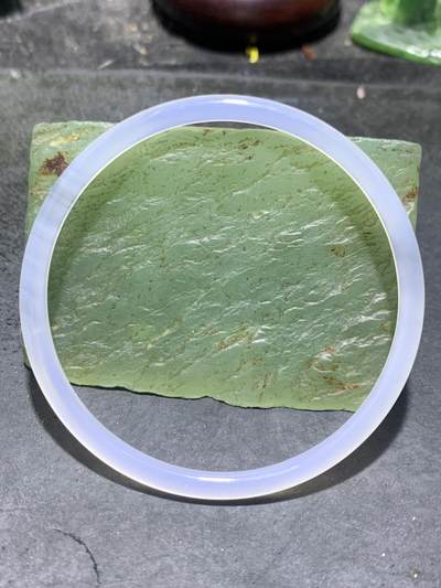 精美马达加斯加冰种海洋玉髓圆镯一只，， - 精美马达加斯加冰种海洋玉髓圆镯一只，，