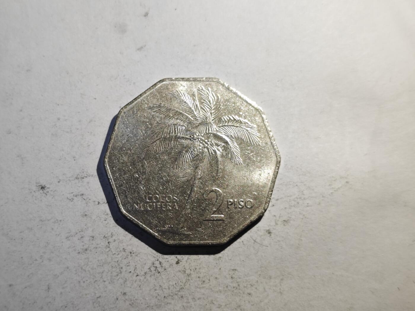 小小杂货铺28期 50包邮可寄存（有佣金） 菲律宾两比索