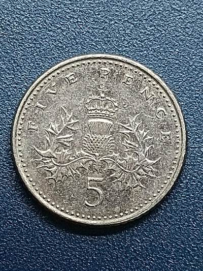 吉祥压岁钱外国硬币第54场 英国女王2003