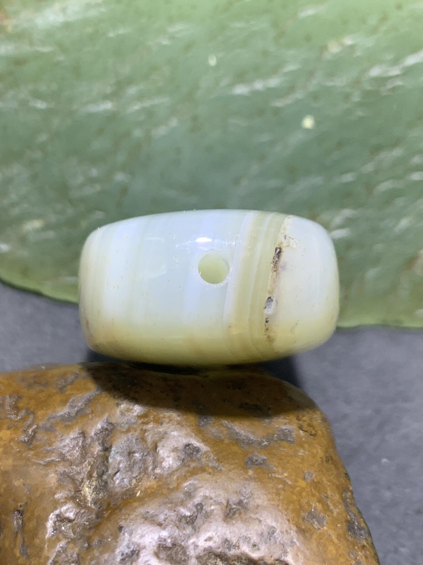 精美高玉化天眼千层纹缠丝玛瑙板珠(背云)一颗，
