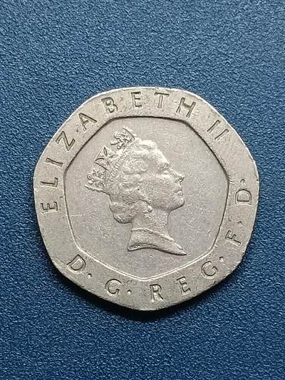 吉祥压岁钱外国硬币第54场 英国女王1987