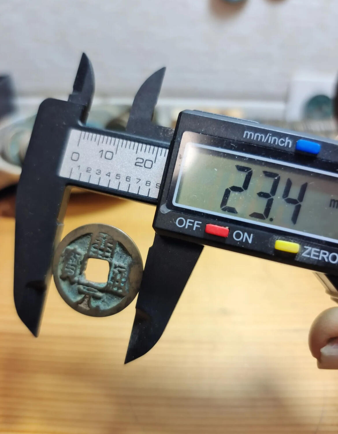 拍卖！！！！！古钱币专场 第138期，周日18：50，全场0元起拍，关注领福利！