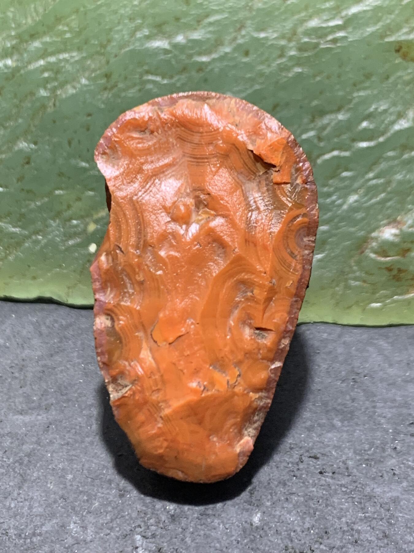 精美铁皮柿子红大开窗料南红玛瑙原石一颗，