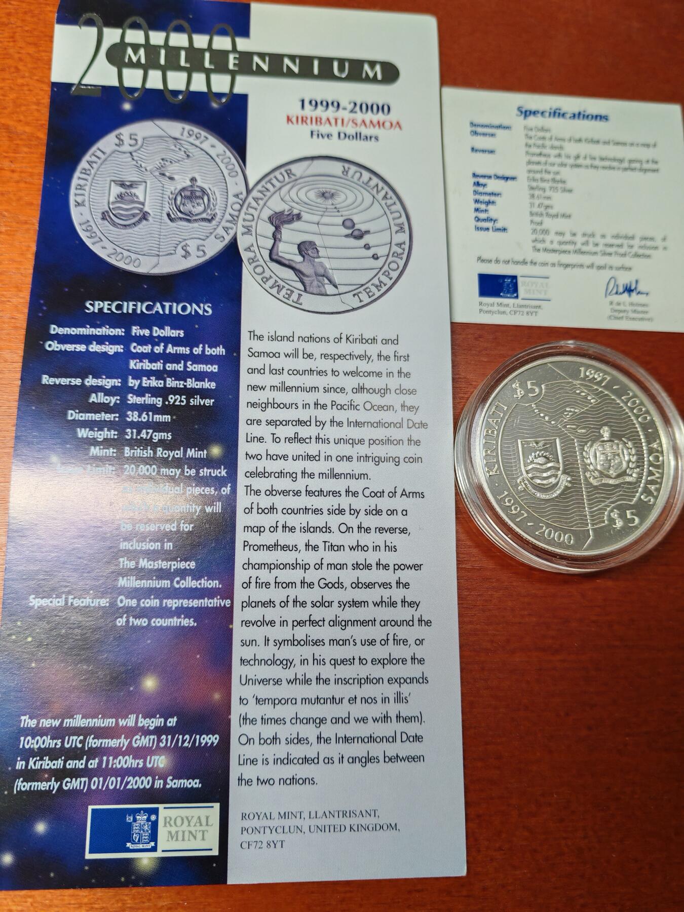 长老汇蛇年精选第二场拍卖 1999-2000基里巴斯/萨摩亚两国联合发行千禧年5元精制银币，未切割版，原盒证，市场价600多元