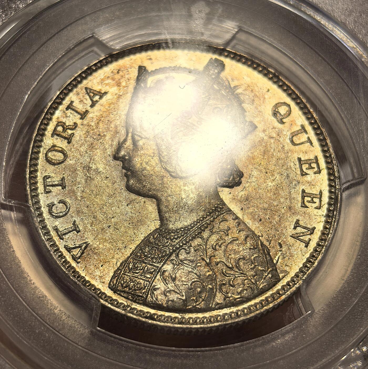 博洋堂世界钱币拍卖第109期（全场包邮） PCGS MS63 英属印度1862年维多利亚1卢比银币，正面黄金包浆