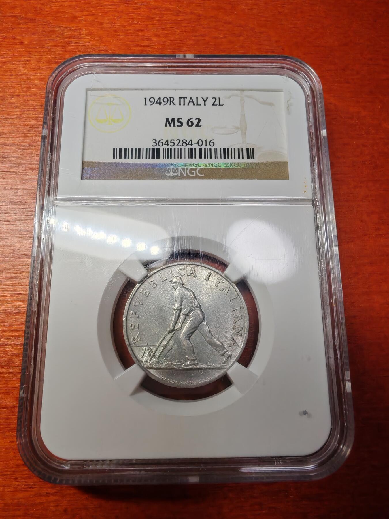 长老汇蛇年精选第二场拍卖 1949意大利2里拉，NGC MS62分，季军，更高2枚，书价63分85美金