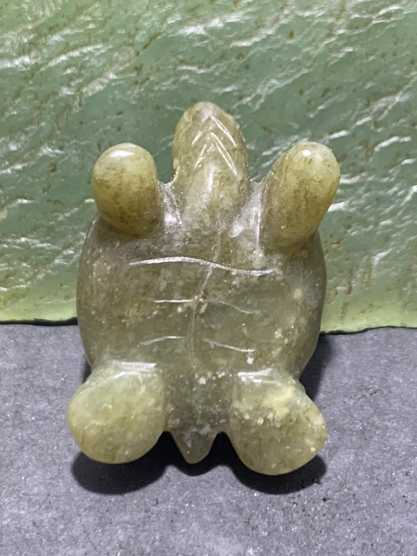 精美天然青海糖料和田玉雕刻复古长寿龟摆件一个，