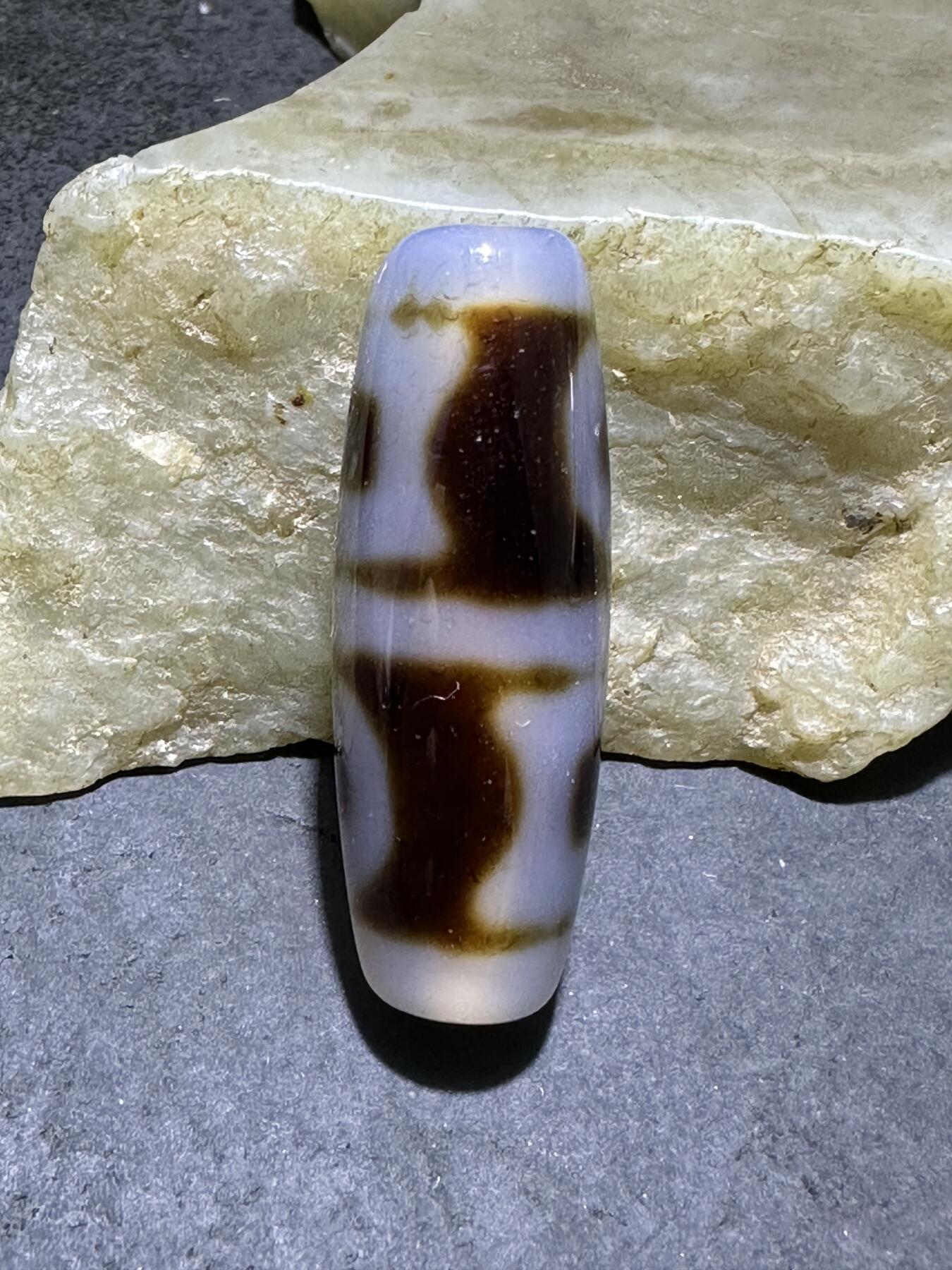 藏传天地随形天珠一颗