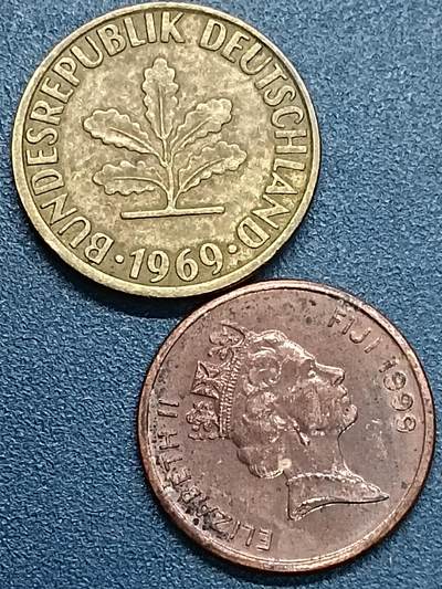 吉祥压岁钱外国硬币第55场 德斐一组两枚