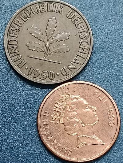 吉祥压岁钱外国硬币第55场 德斐一组两枚