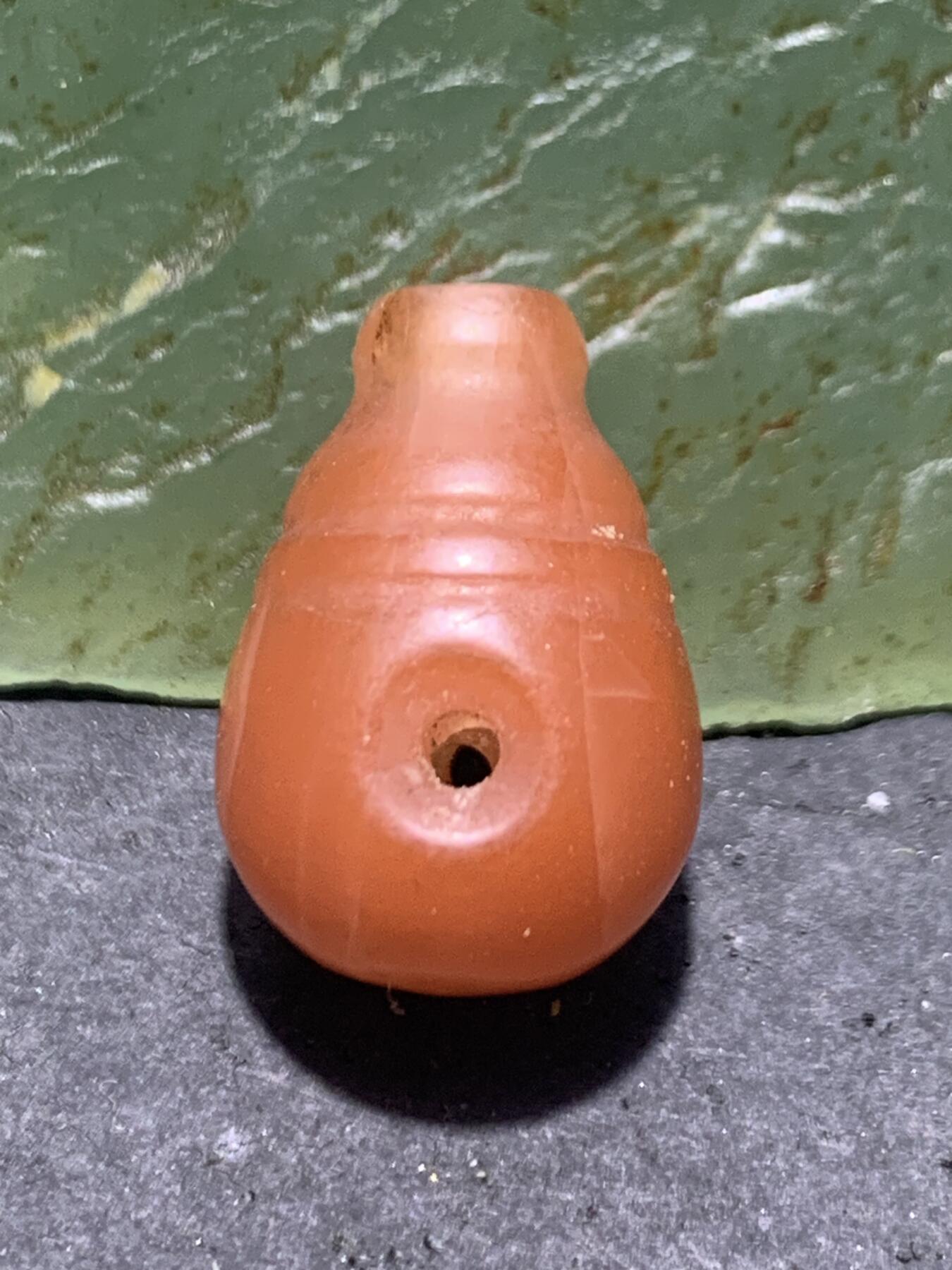 保山南红亚光通货三通佛头一个，，