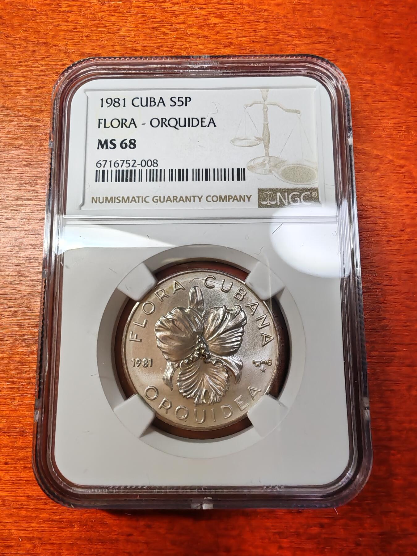 长老汇蛇年精选第二场拍卖 1981古巴植物之胡姬花5比索银币，NGC MS68，亚军，更高3枚