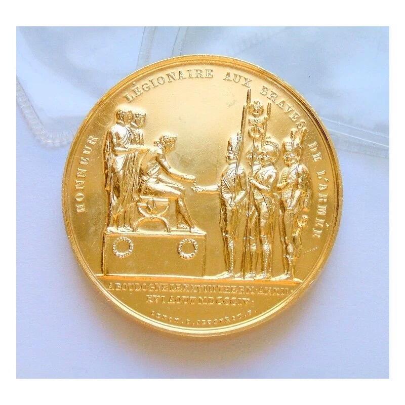 法国纪念1804年 拿破仑战争+雄鹰高浮雕精制大镀金章 40MM 