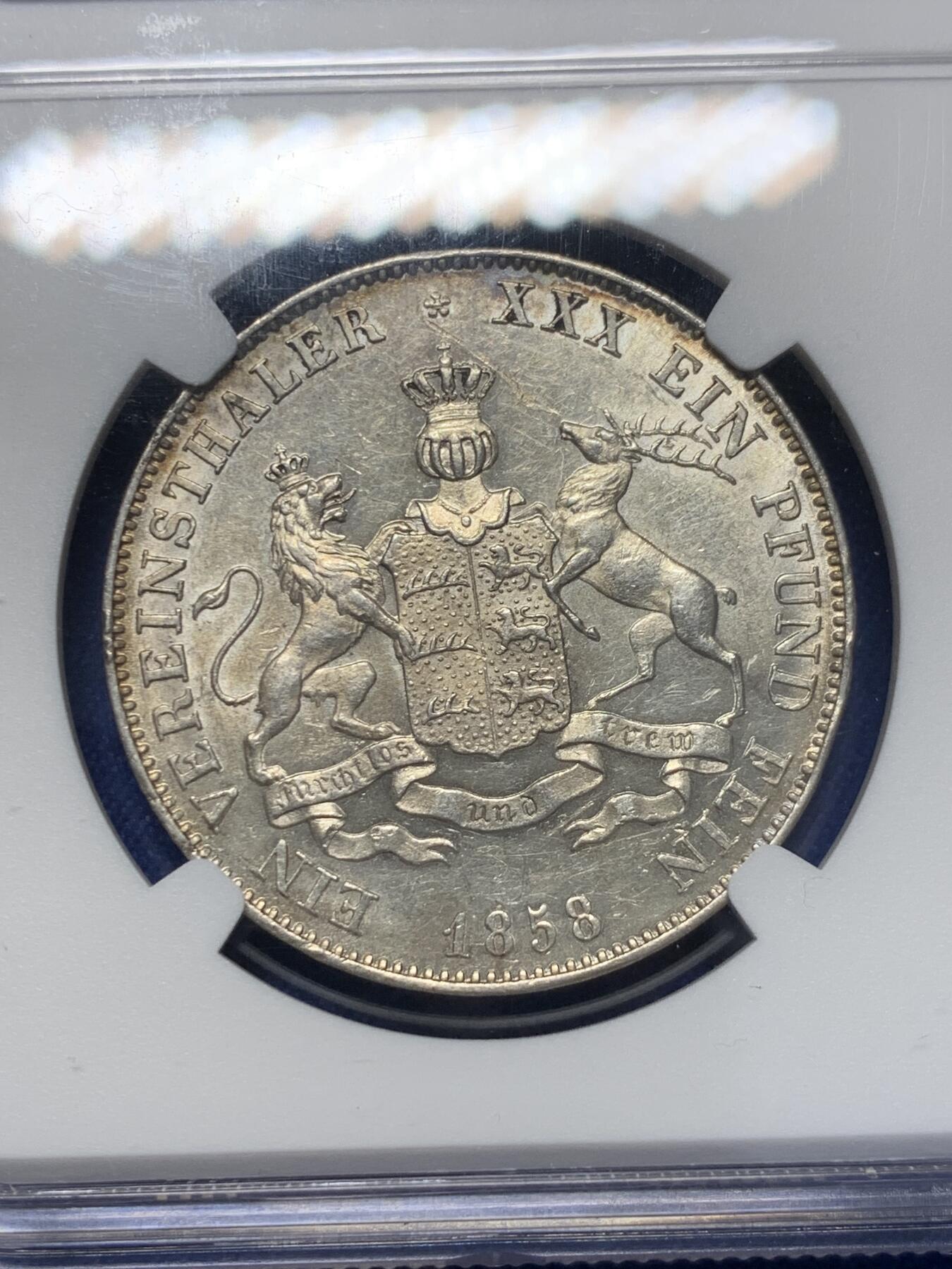 《竞宝斋》第351场 周日，周一 2场连拍 （全场包邮） NGC UNC 德国1858年符腾堡狮鹿版 联合泰勒银币 性价比之选 该款比较难见到的年份