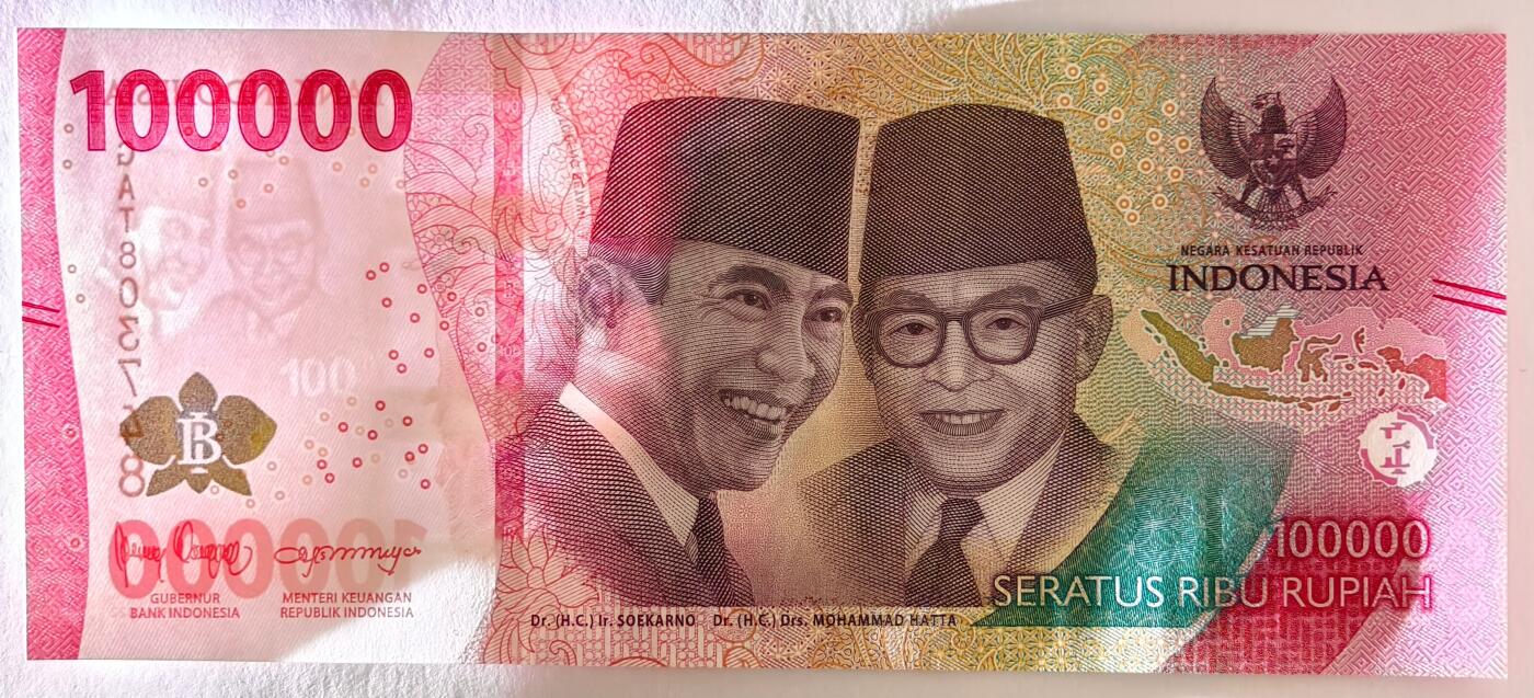 紫瑗钱币——第505期—纸币场 印度尼西亚 2022年 苏加诺和穆罕默德·哈达 100000卢比 UNC